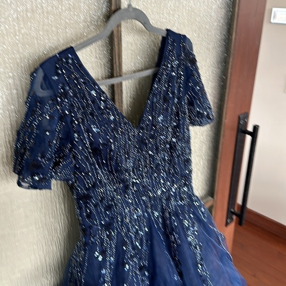 Mac Duggal | A-line Chiffon Flared Studded V-Neck Medium Long size 8 NEW $598 - Picture 8 of 13